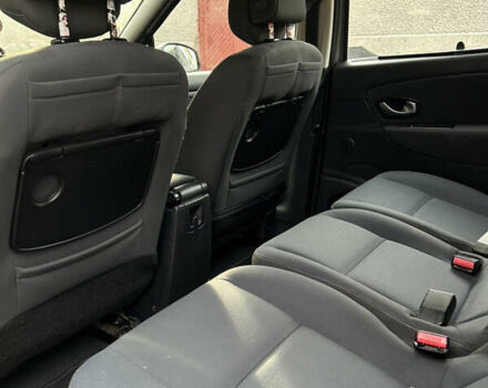 Серый Рено Сценик, объемом двигателя 1.5 л и пробегом 241 тыс. км за 5950 $, фото 22 на Automoto.ua