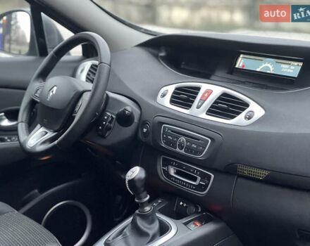 Сірий Рено Сценік, об'ємом двигуна 1.6 л та пробігом 176 тис. км за 7700 $, фото 24 на Automoto.ua