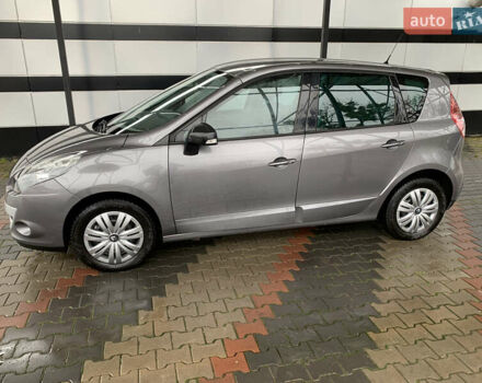 Серый Рено Сценик, объемом двигателя 1.6 л и пробегом 214 тыс. км за 7350 $, фото 32 на Automoto.ua