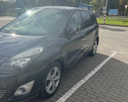 Сірий Рено Сценік, об'ємом двигуна 1.6 л та пробігом 148 тис. км за 6800 $, фото 2 на Automoto.ua