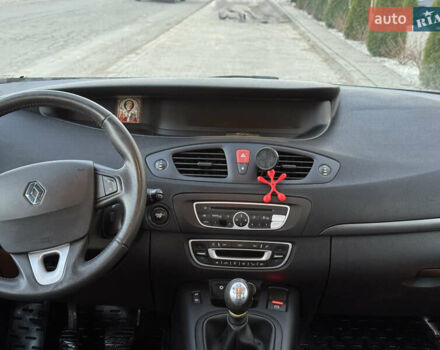 Серый Рено Сценик, объемом двигателя 1.46 л и пробегом 160 тыс. км за 6300 $, фото 12 на Automoto.ua