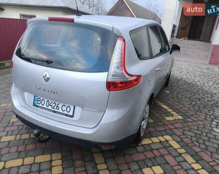Сірий Рено Сценік, об'ємом двигуна 1.46 л та пробігом 207 тис. км за 6200 $, фото 7 на Automoto.ua