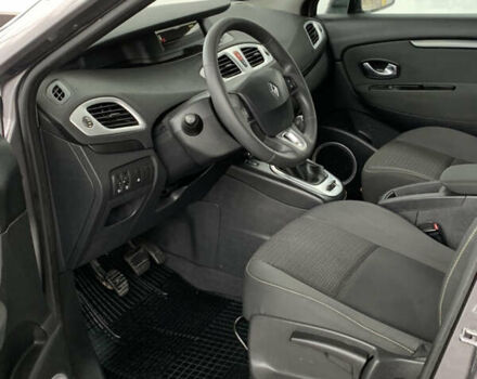 Серый Рено Сценик, объемом двигателя 1.6 л и пробегом 214 тыс. км за 7350 $, фото 72 на Automoto.ua