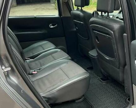 Сірий Рено Сценік, об'ємом двигуна 1.5 л та пробігом 390 тис. км за 5500 $, фото 3 на Automoto.ua