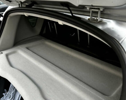 Серый Рено Сценик, объемом двигателя 2 л и пробегом 272 тыс. км за 6800 $, фото 20 на Automoto.ua