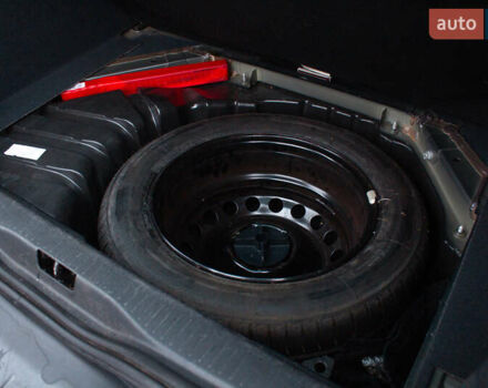 Серый Рено Сценик, объемом двигателя 2 л и пробегом 130 тыс. км за 8200 $, фото 39 на Automoto.ua