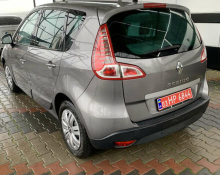 Серый Рено Сценик, объемом двигателя 1.6 л и пробегом 214 тыс. км за 7350 $, фото 19 на Automoto.ua