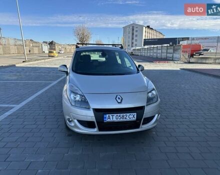 Серый Рено Сценик, объемом двигателя 1.46 л и пробегом 213 тыс. км за 5600 $, фото 34 на Automoto.ua