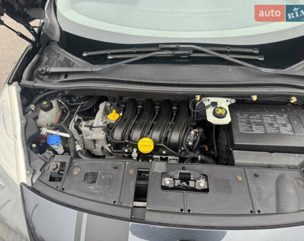 Серый Рено Сценик, объемом двигателя 1.6 л и пробегом 218 тыс. км за 7800 $, фото 30 на Automoto.ua