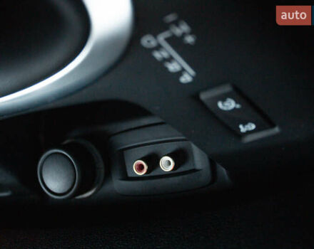 Серый Рено Сценик, объемом двигателя 2 л и пробегом 130 тыс. км за 8200 $, фото 25 на Automoto.ua