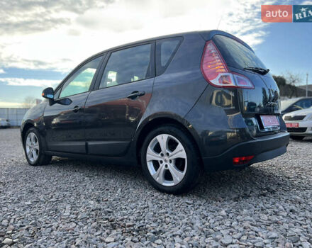 Сірий Рено Сценік, об'ємом двигуна 1.6 л та пробігом 237 тис. км за 7650 $, фото 6 на Automoto.ua