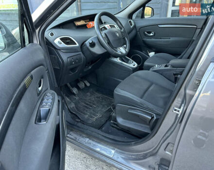 Серый Рено Сценик, объемом двигателя 1.46 л и пробегом 265 тыс. км за 4950 $, фото 6 на Automoto.ua