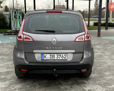 Сірий Рено Сценік, об'ємом двигуна 1.6 л та пробігом 176 тис. км за 7250 $, фото 2 на Automoto.ua