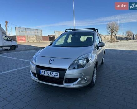 Серый Рено Сценик, объемом двигателя 1.46 л и пробегом 213 тыс. км за 5600 $, фото 6 на Automoto.ua