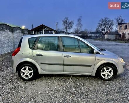 Серый Рено Сценик, объемом двигателя 1.6 л и пробегом 228 тыс. км за 5450 $, фото 5 на Automoto.ua