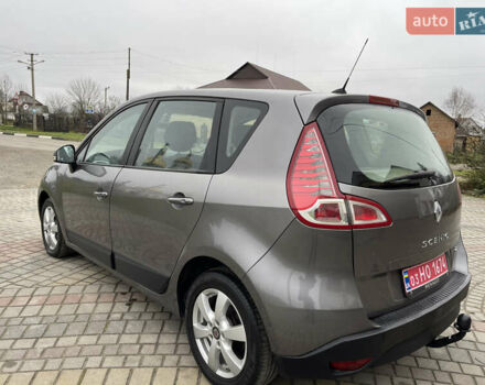 Сірий Рено Сценік, об'ємом двигуна 1.5 л та пробігом 268 тис. км за 6450 $, фото 5 на Automoto.ua