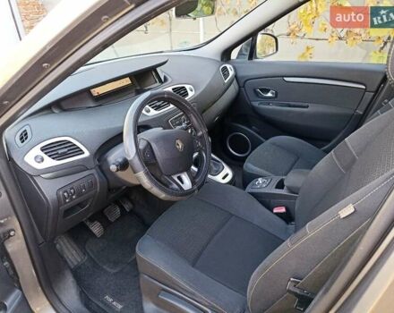 Рено Сценик 2009 в Болграде на Automoto.ua Серый Рено Сценик, объемом двигателя 1.4 л и пробегом 193 тыс. км за 6700 $, фото 13 на Automoto.ua