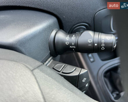 Сірий Рено Сценік, об'ємом двигуна 1.6 л та пробігом 237 тис. км за 7650 $, фото 38 на Automoto.ua