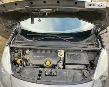 Сірий Рено Сценік, об'ємом двигуна 1.9 л та пробігом 314 тис. км за 6450 $, фото 8 на Automoto.ua