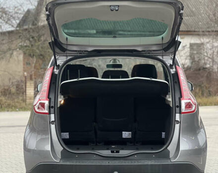 Сірий Рено Сценік, об'ємом двигуна 1.6 л та пробігом 176 тис. км за 7700 $, фото 16 на Automoto.ua