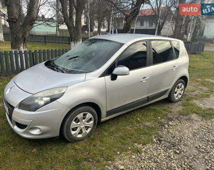 Серый Рено Сценик, объемом двигателя 1.6 л и пробегом 291 тыс. км за 6200 $, фото 1 на Automoto.ua