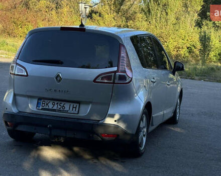 Серый Рено Сценик, объемом двигателя 2 л и пробегом 272 тыс. км за 6800 $, фото 8 на Automoto.ua