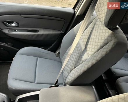 Серый Рено Сценик, объемом двигателя 1.5 л и пробегом 241 тыс. км за 5950 $, фото 20 на Automoto.ua