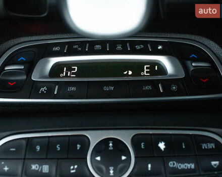 Серый Рено Сценик, объемом двигателя 2 л и пробегом 130 тыс. км за 8200 $, фото 22 на Automoto.ua