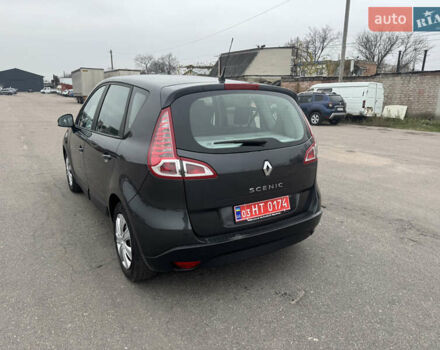 Серый Рено Сценик, объемом двигателя 1.6 л и пробегом 218 тыс. км за 7800 $, фото 7 на Automoto.ua