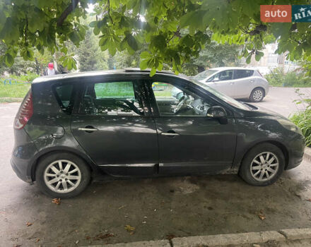 Серый Рено Сценик, объемом двигателя 1.5 л и пробегом 208 тыс. км за 6200 $, фото 3 на Automoto.ua