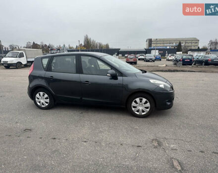 Серый Рено Сценик, объемом двигателя 1.6 л и пробегом 218 тыс. км за 7800 $, фото 12 на Automoto.ua