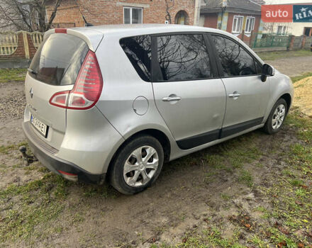 Серый Рено Сценик, объемом двигателя 1.6 л и пробегом 291 тыс. км за 6200 $, фото 3 на Automoto.ua