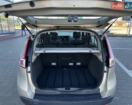 Серый Рено Сценик, объемом двигателя 1.46 л и пробегом 213 тыс. км за 5600 $, фото 36 на Automoto.ua