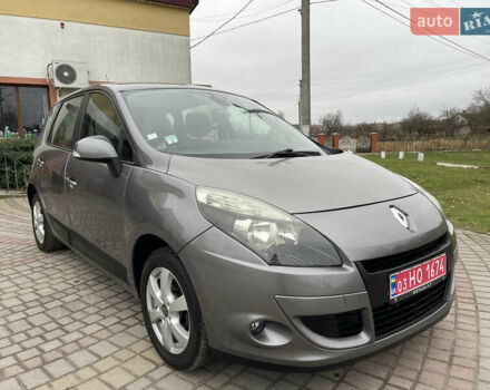 Сірий Рено Сценік, об'ємом двигуна 1.5 л та пробігом 268 тис. км за 6450 $, фото 3 на Automoto.ua