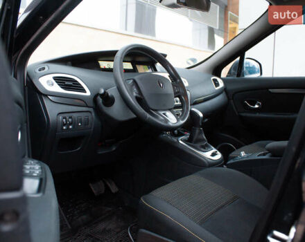 Серый Рено Сценик, объемом двигателя 2 л и пробегом 130 тыс. км за 8200 $, фото 9 на Automoto.ua