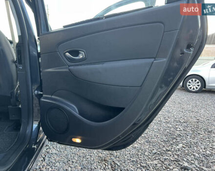 Сірий Рено Сценік, об'ємом двигуна 1.6 л та пробігом 237 тис. км за 7650 $, фото 55 на Automoto.ua