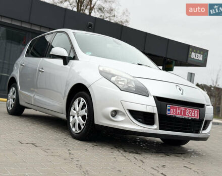 Серый Рено Сценик, объемом двигателя 1.6 л и пробегом 196 тыс. км за 6700 $, фото 17 на Automoto.ua