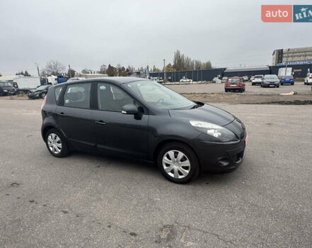 Серый Рено Сценик, объемом двигателя 1.6 л и пробегом 218 тыс. км за 7800 $, фото 13 на Automoto.ua