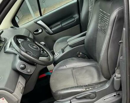 Сірий Рено Сценік, об'ємом двигуна 1.5 л та пробігом 390 тис. км за 5500 $, фото 13 на Automoto.ua