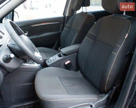 Серый Рено Сценик, объемом двигателя 2 л и пробегом 130 тыс. км за 8200 $, фото 11 на Automoto.ua