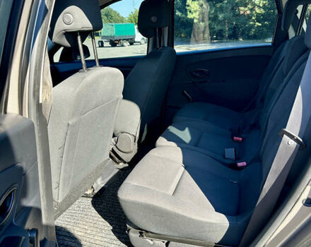 Сірий Рено Сценік, об'ємом двигуна 1.6 л та пробігом 230 тис. км за 5900 $, фото 28 на Automoto.ua