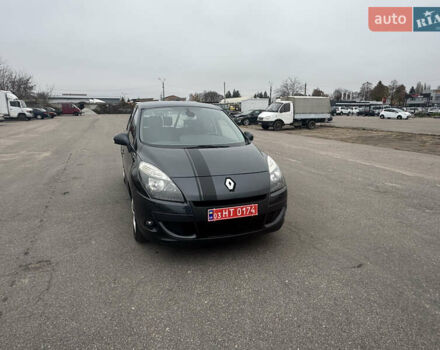 Серый Рено Сценик, объемом двигателя 1.6 л и пробегом 218 тыс. км за 7800 $, фото 16 на Automoto.ua