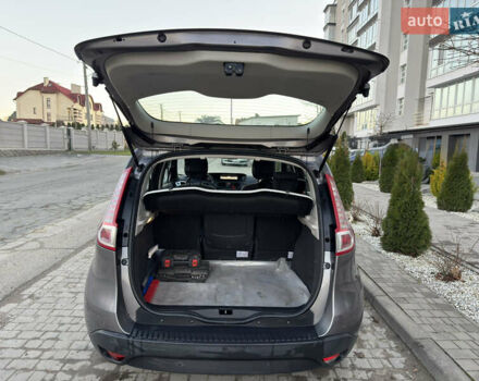 Серый Рено Сценик, объемом двигателя 1.46 л и пробегом 160 тыс. км за 6300 $, фото 9 на Automoto.ua