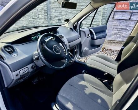 Серый Рено Сценик, объемом двигателя 1.6 л и пробегом 228 тыс. км за 5450 $, фото 15 на Automoto.ua