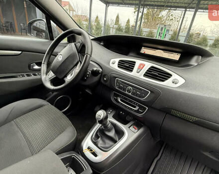 Сірий Рено Сценік, об'ємом двигуна 1.6 л та пробігом 176 тис. км за 7250 $, фото 13 на Automoto.ua