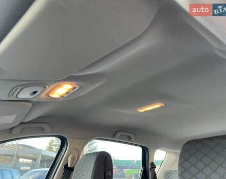 Сірий Рено Сценік, об'ємом двигуна 1.6 л та пробігом 237 тис. км за 7650 $, фото 40 на Automoto.ua
