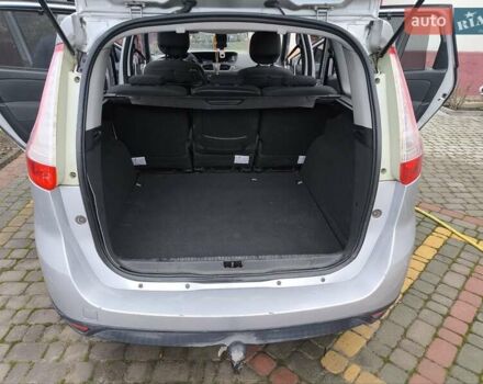 Сірий Рено Сценік, об'ємом двигуна 1.46 л та пробігом 207 тис. км за 6200 $, фото 10 на Automoto.ua