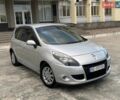 Серый Рено Сценик, объемом двигателя 1.9 л и пробегом 297 тыс. км за 7500 $, фото 1 на Automoto.ua