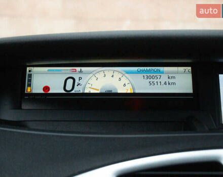 Серый Рено Сценик, объемом двигателя 2 л и пробегом 130 тыс. км за 8200 $, фото 20 на Automoto.ua