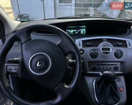 Серый Рено Сценик, объемом двигателя 1.6 л и пробегом 228 тыс. км за 5450 $, фото 24 на Automoto.ua